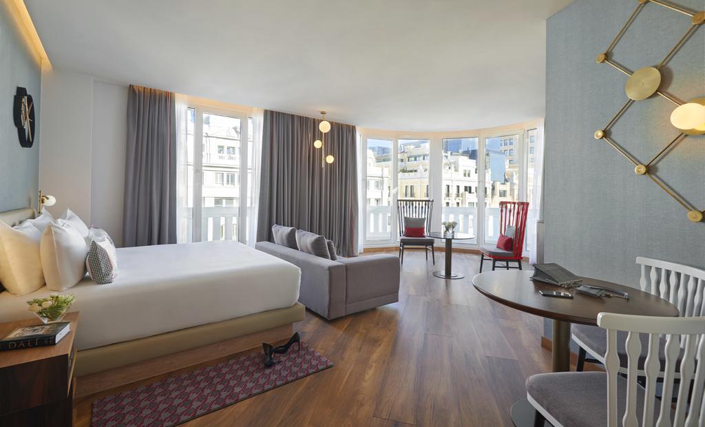 Hotel luxuoso no centro de Madrid