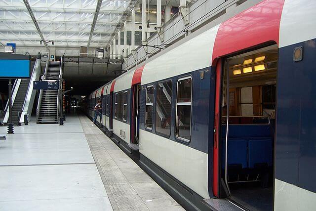Transporte em Paris - TGV
