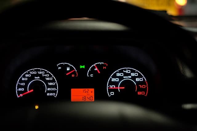 Autonomia de um carro - cálculo do custo de uma viagem de carro