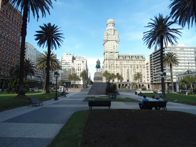 melhores-bairros-de-montevideu-cidadevelha melhores-bairros-de-montevideu-cidadevelha