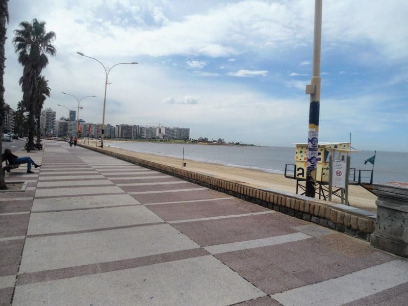 o-que-fazer-em-montevideu-rambla