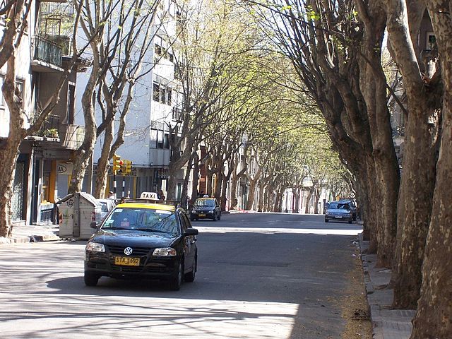 transporte-publico-em-montevideu-taxi transporte-publico-em-montevideu-taxi