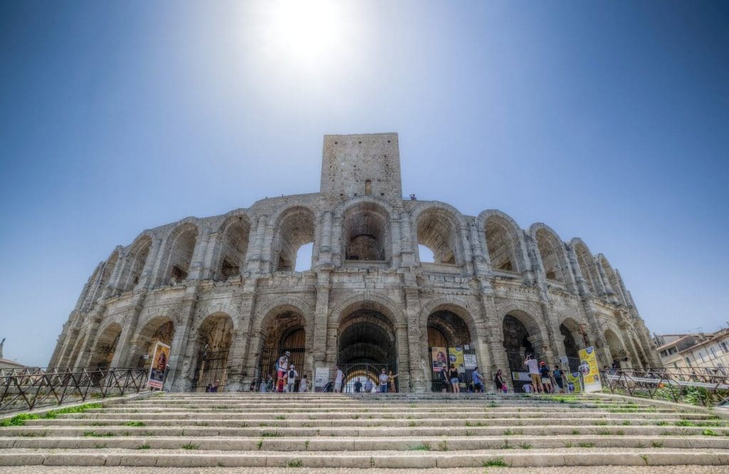 arena-arles-cidades-proximas-a-marselha-1